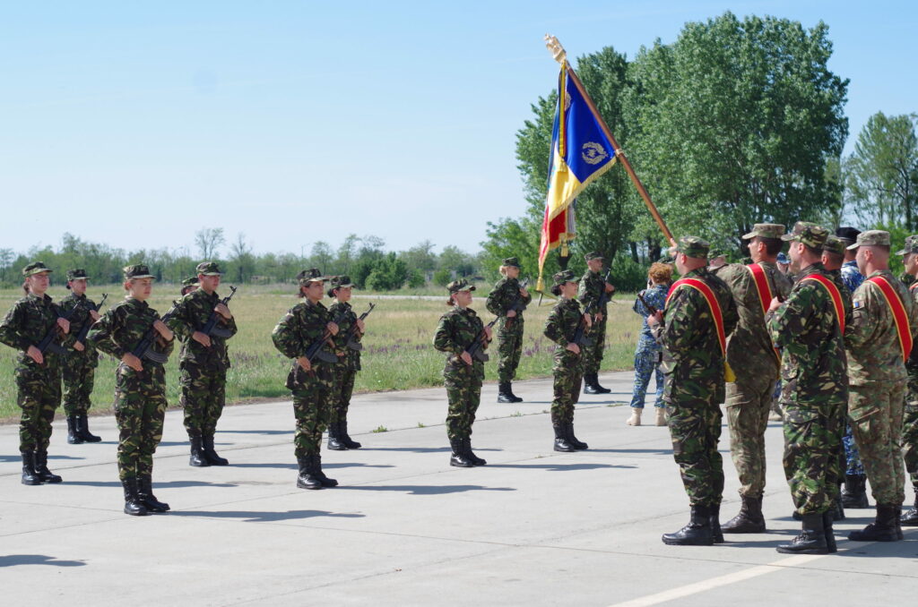 Ceremonie de depunere a jurământului militar